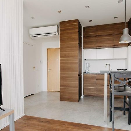 Shortstaypoland Kolejowa Warsaw Exterior photo